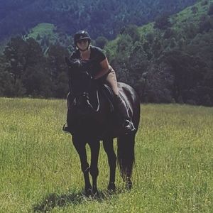 Meet your Posher, Alannah